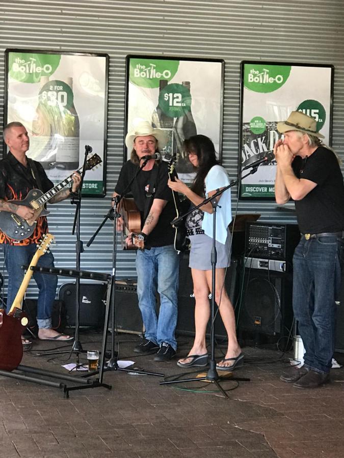 Corroboree Park Tavern Marrakai Kültér fotó